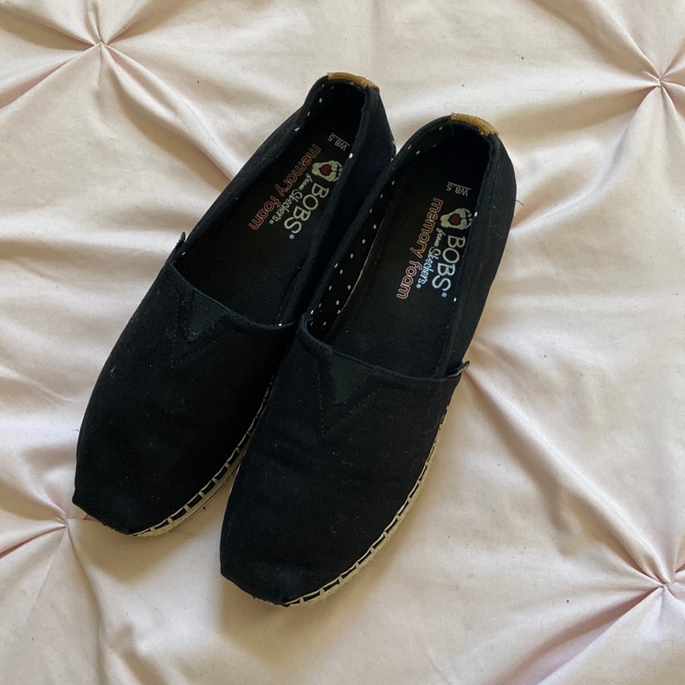 8.5 bobs slip on sandals
